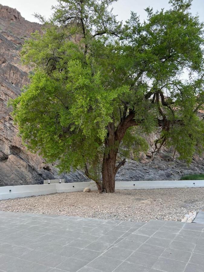 Wadi Al Arbeieen Resort Firq Bagian luar foto