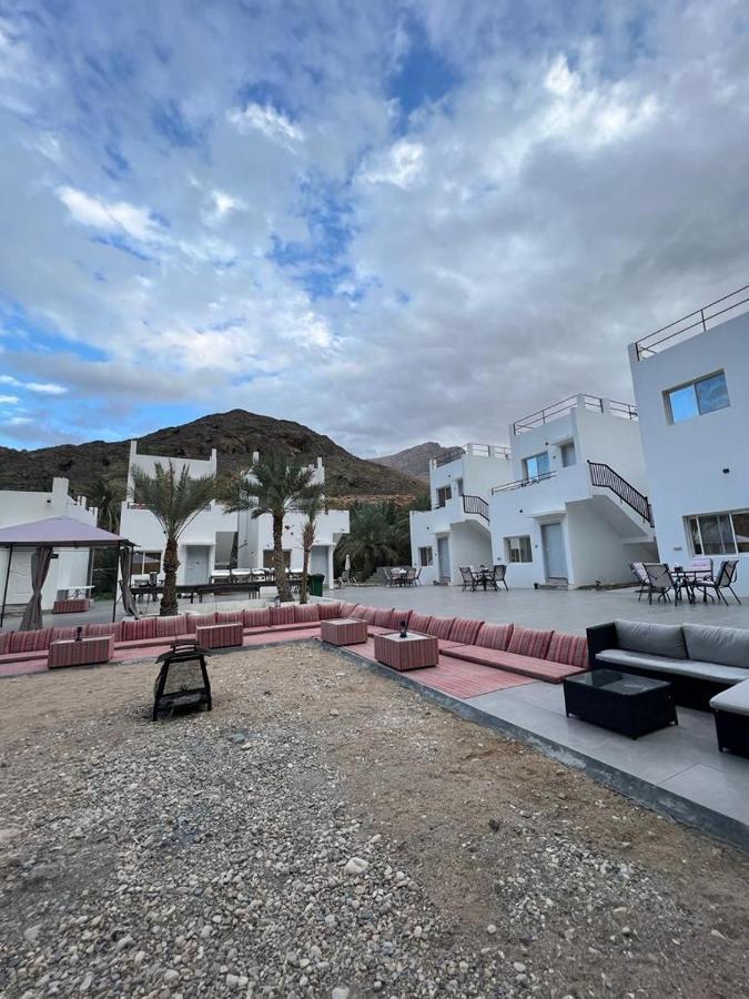 Wadi Al Arbeieen Resort Firq Bagian luar foto